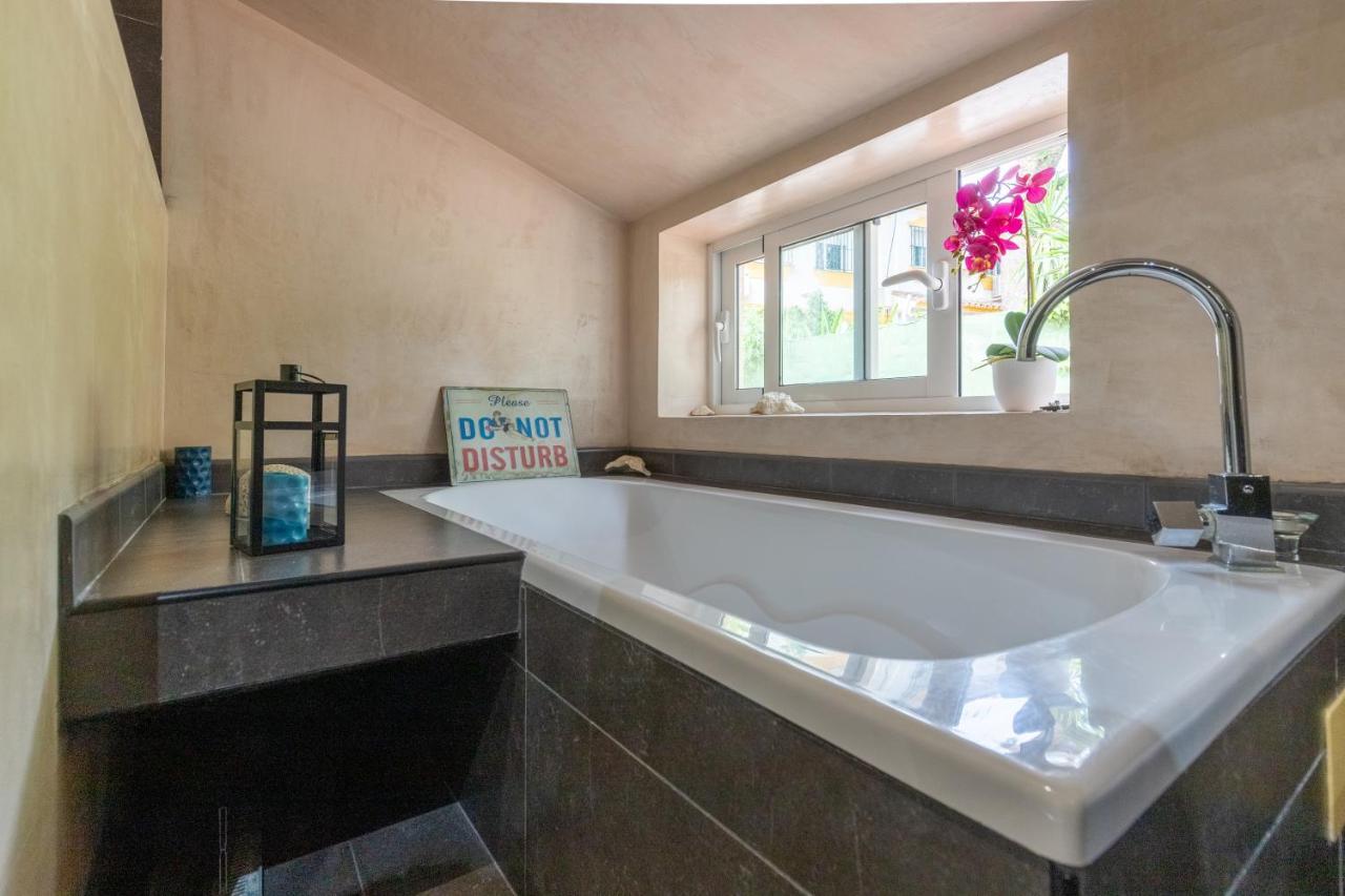 Seabreeze Carihuela Apartment トレモリノス エクステリア 写真
